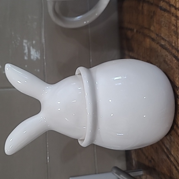 Rae Dunn White Bunny Sugar Jar - Picture 2 of 5